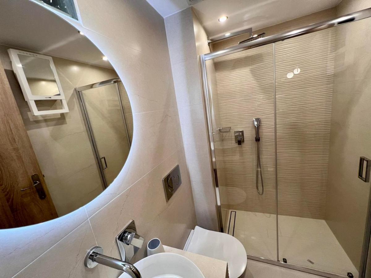 'Amaryllis Home' ,Το Σπίτι Σας Loutráki Esterno foto
